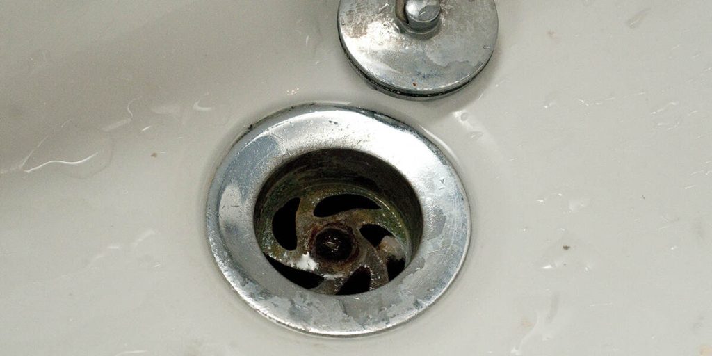 smelly kitchen drain