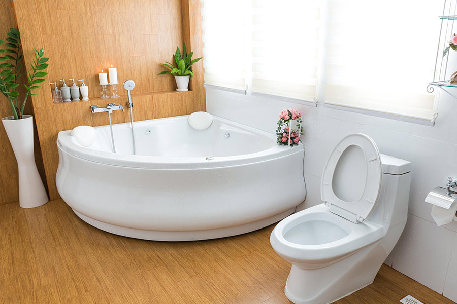 How To Clear a Clogged Bathtub Drain in Phoenix, AZ