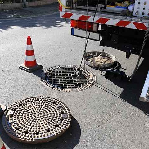 How Using a Camera Optimizes a Sewer Inspection